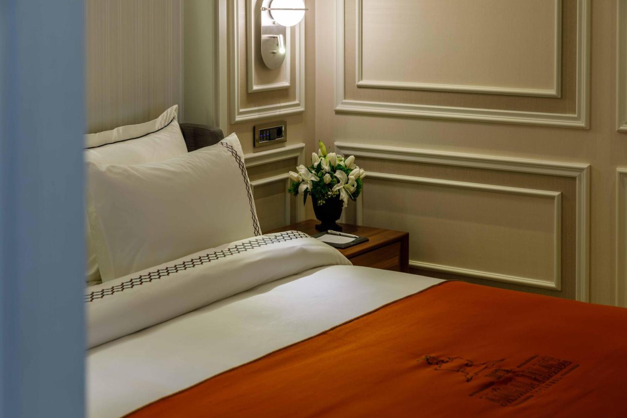 Amiral Palace Boutique Class 4*